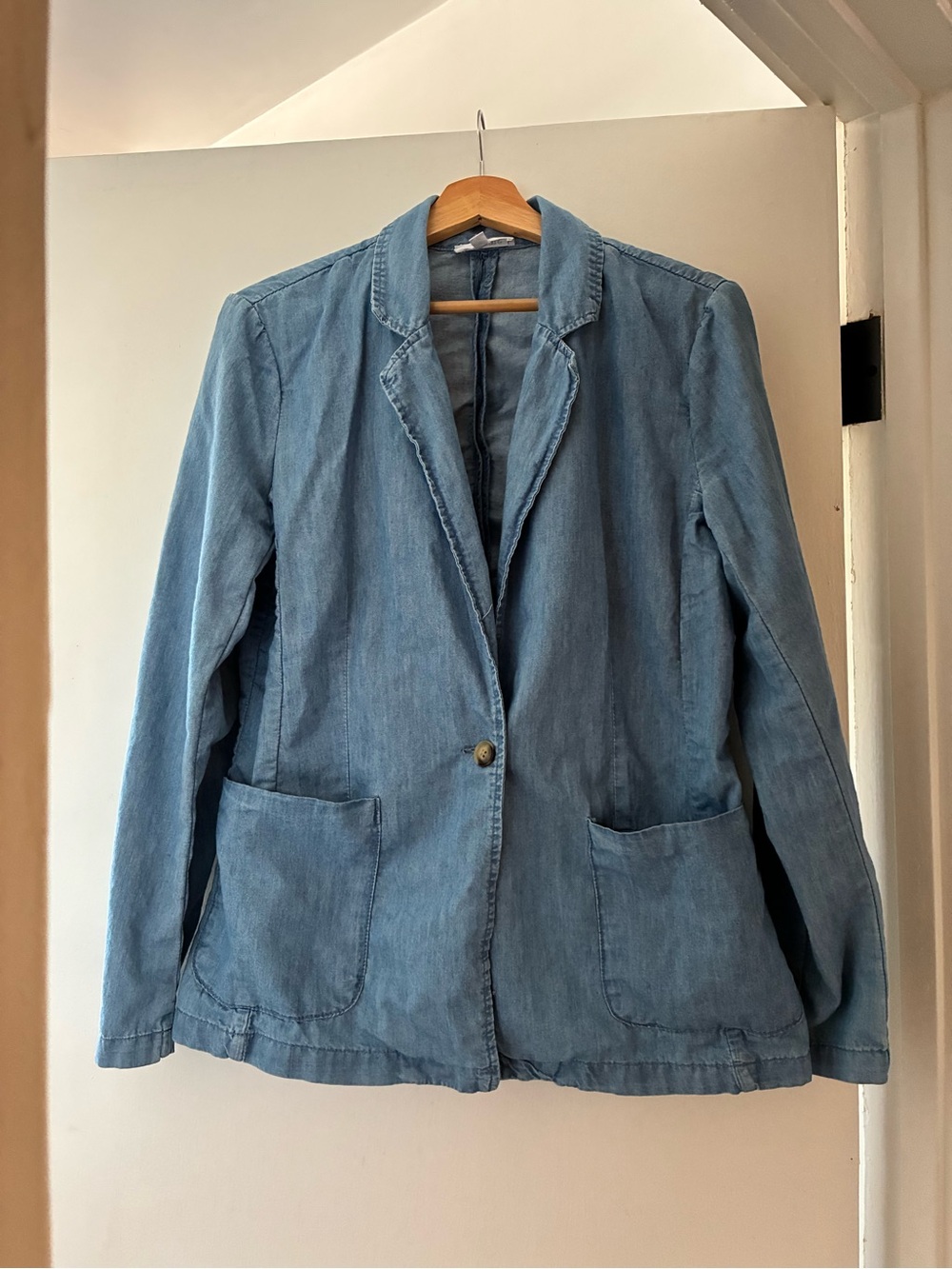 eesome Light Blue Denim Blazer with Patch Pockets